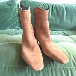 Nordstrom Suede Boots Women’s Size 9.5 Brand New Without Tags